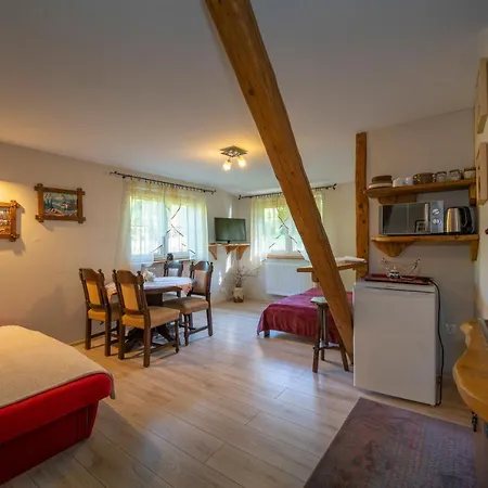 Δωμάτια σε οικογενειακή κατοικία U Robsona